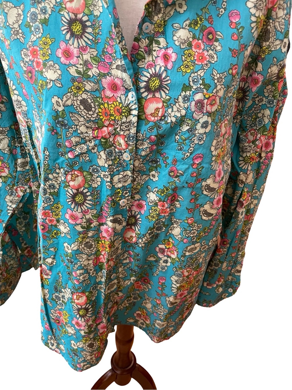 NATURAL LIFE FLORAL BUTTON DOWN BLOUSE - Picture 3 of 12
